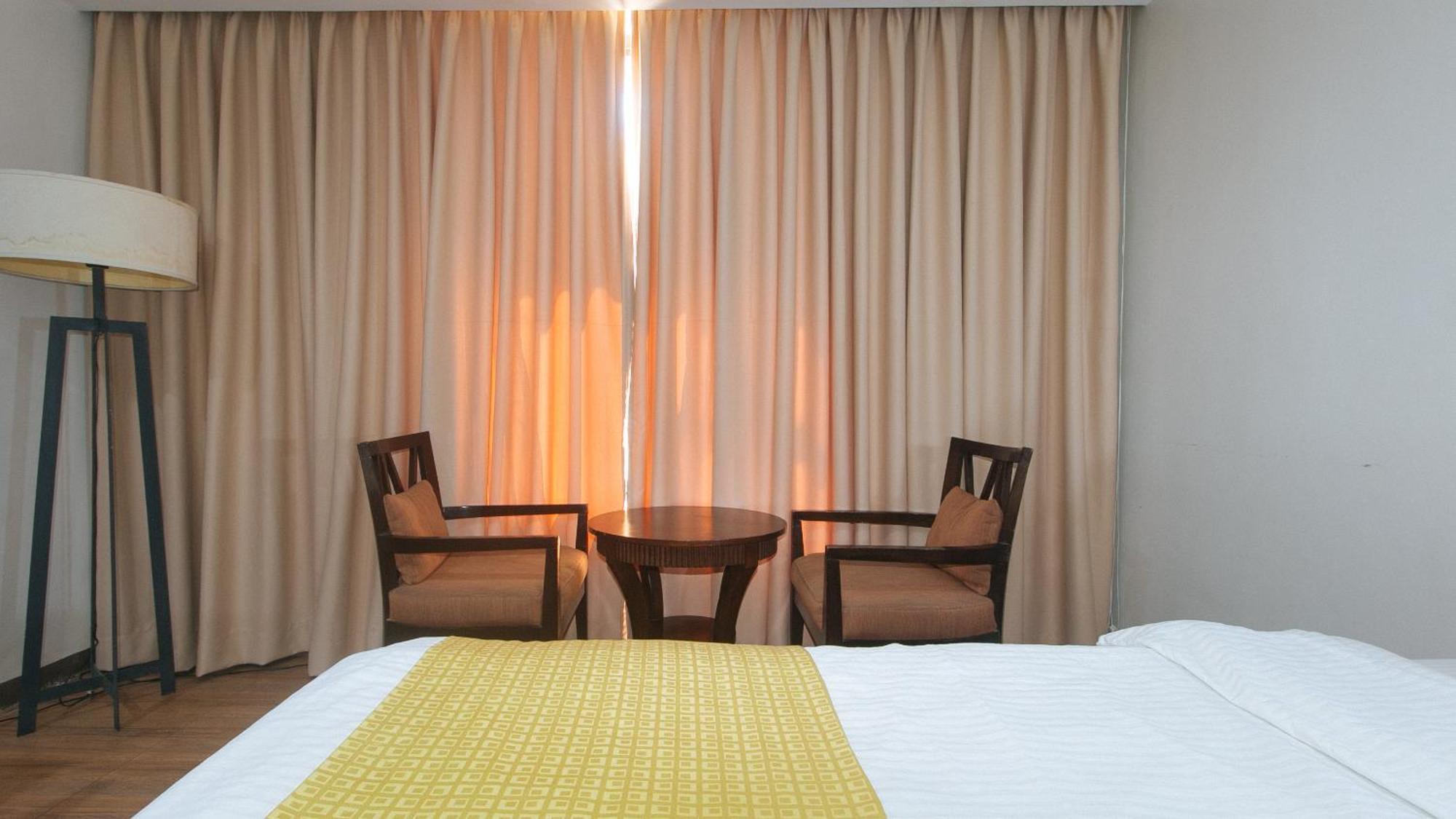 Bliss Hotel San Fernando Pampanga City Экстерьер фото