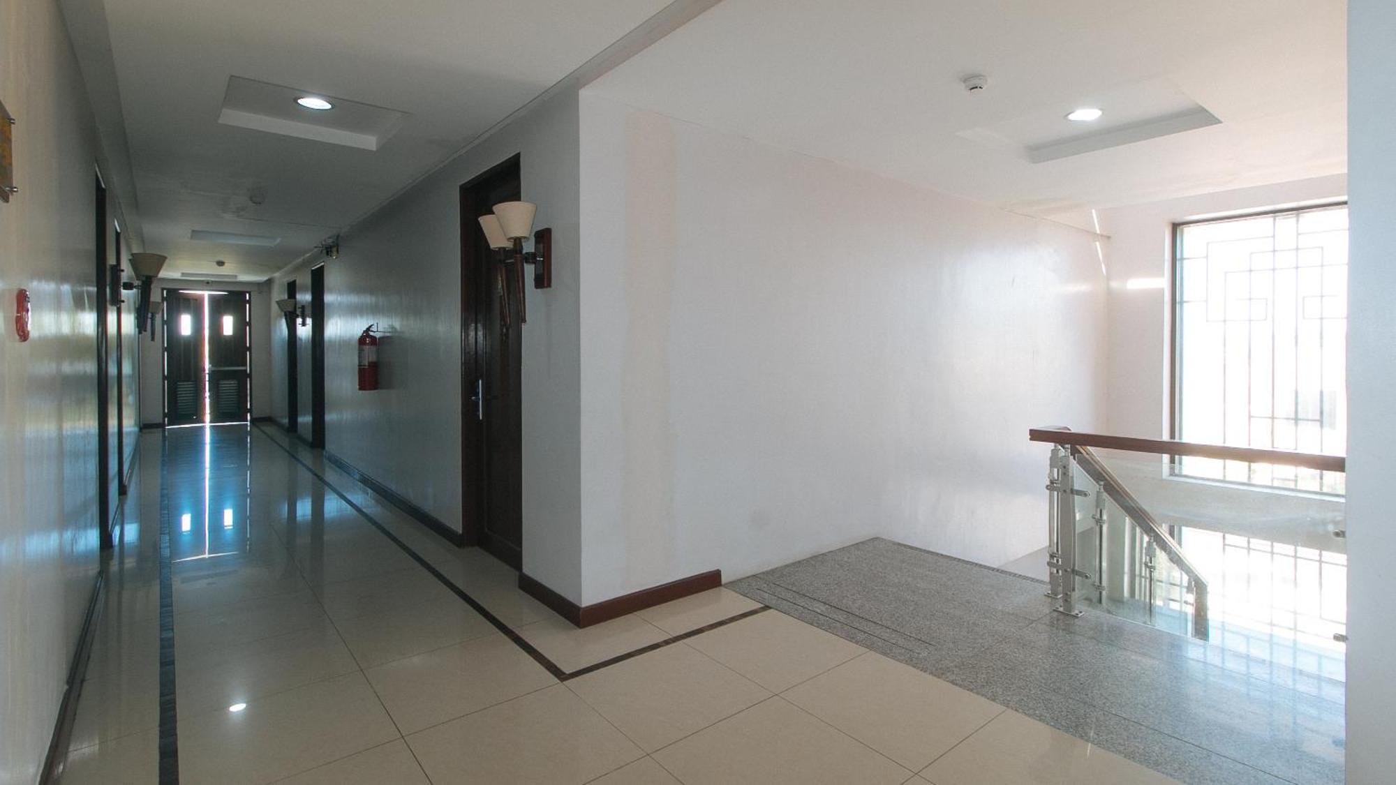 Bliss Hotel San Fernando Pampanga City Экстерьер фото