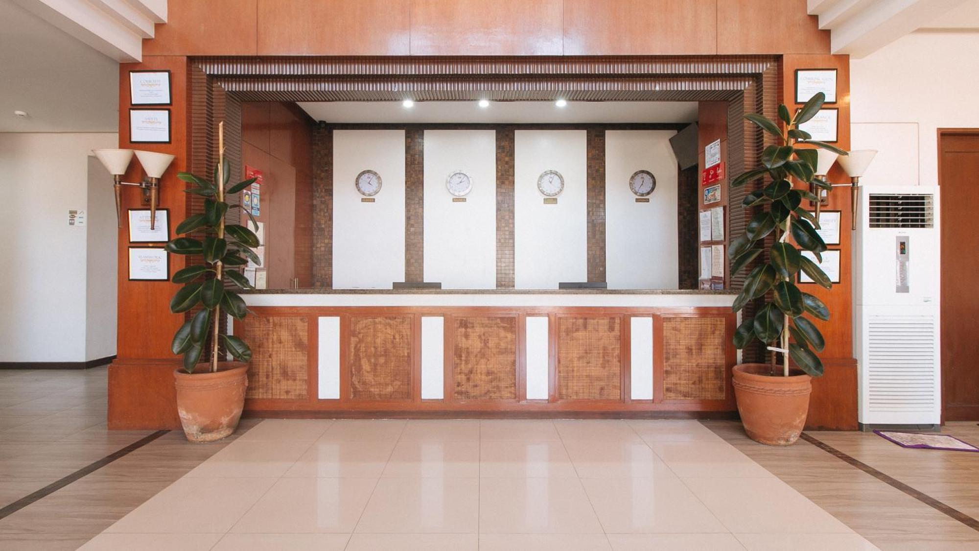 Bliss Hotel San Fernando Pampanga City Экстерьер фото